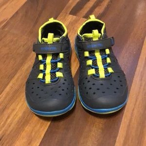 Made2Play Stride Rite waterproof shoes